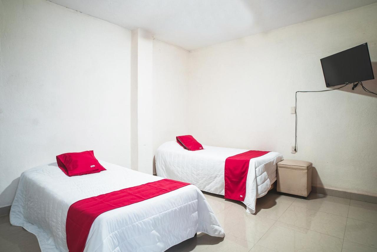 Oyo Hotel Home Express Тустла-Ґутьєррес Екстер'єр фото